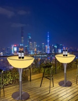 Комплект светящейся мебели Стол+2 стула V2 Комплект светящейся мебели Стол+2 стула V2